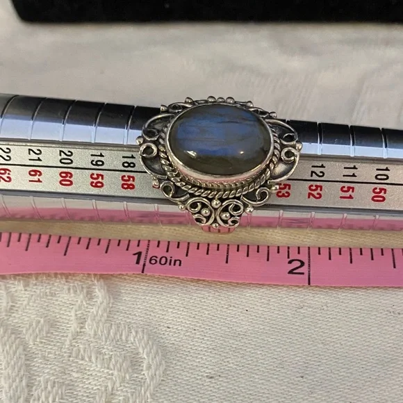 Silver and Blue Labradorite Gemstone Ring with 925 SS Detail - Picture 5 of 5